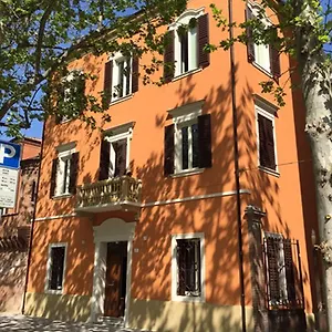 Vittorio Veneto 25 Casa de hóspedes